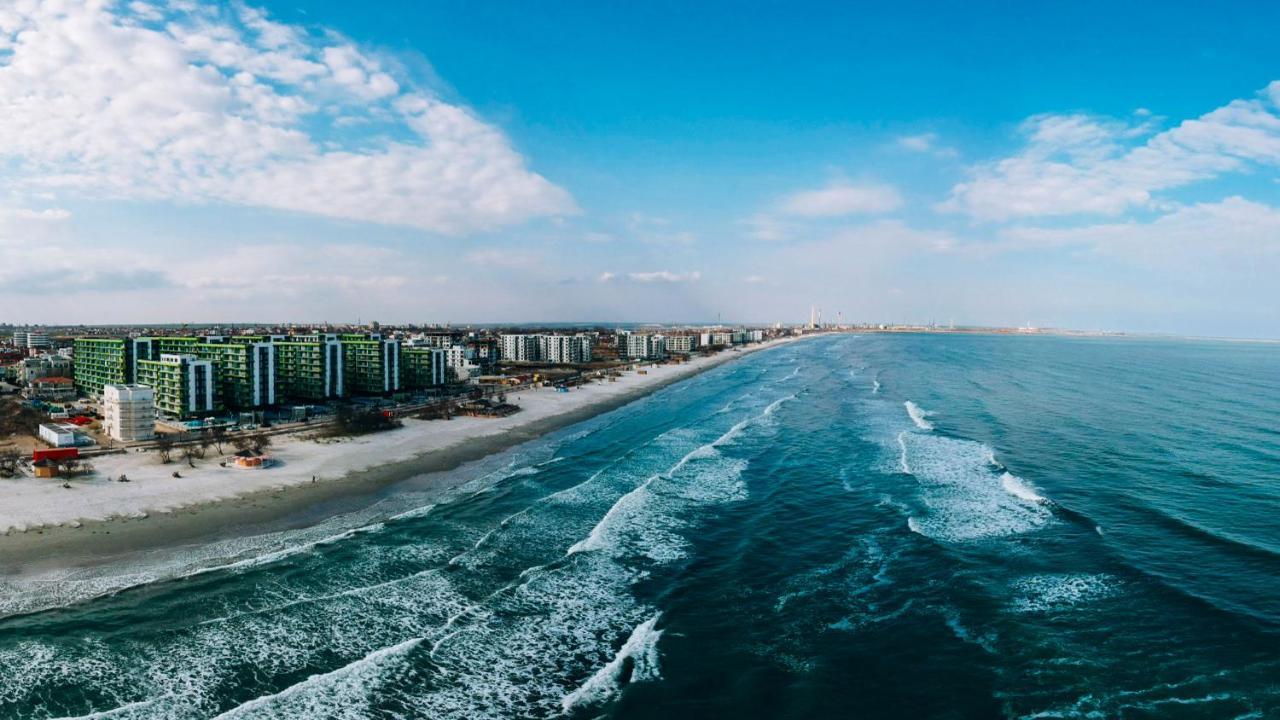 Alezzi Beach Resort Нэводари Экстерьер фото