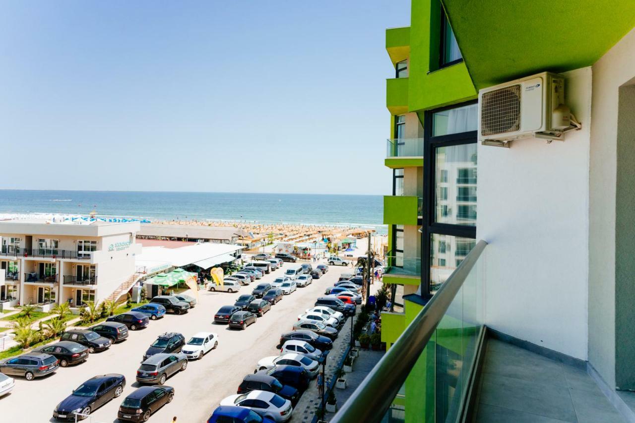 Alezzi Beach Resort Нэводари Экстерьер фото
