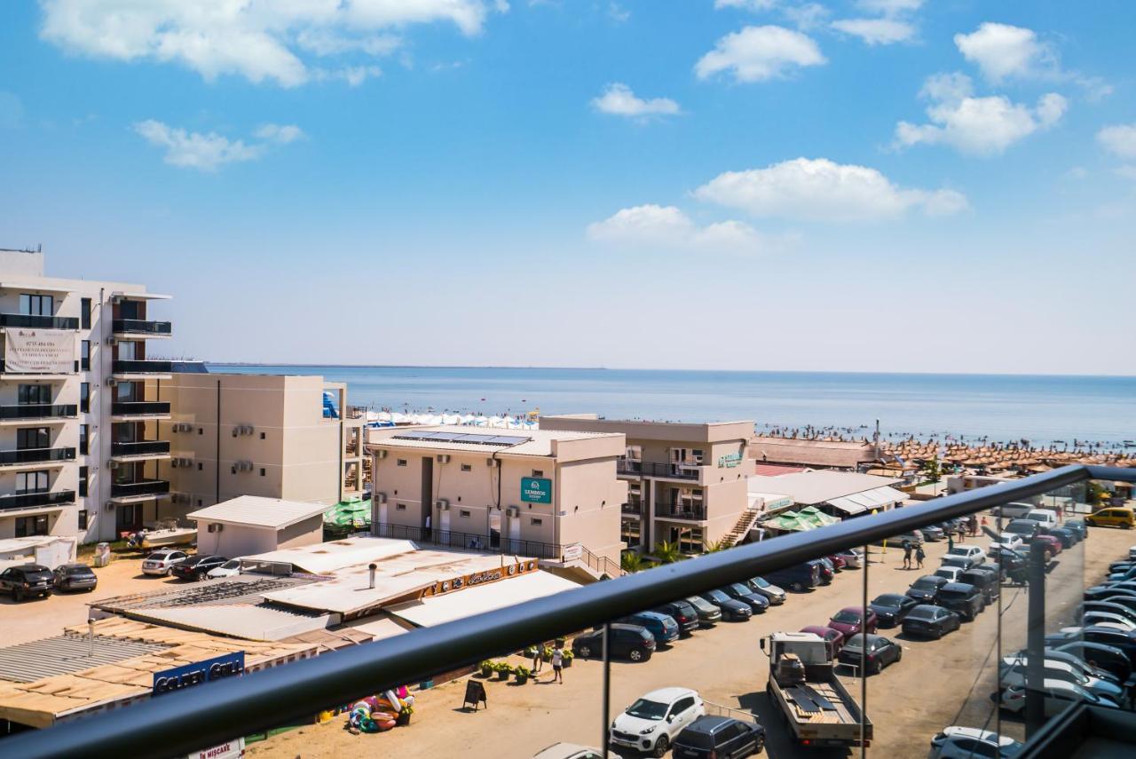 Alezzi Beach Resort Нэводари Экстерьер фото