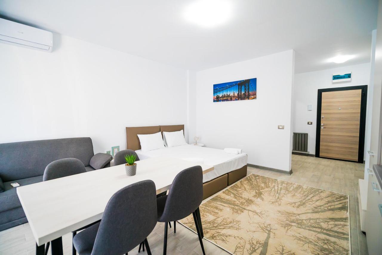 Alezzi Beach Resort Нэводари Экстерьер фото