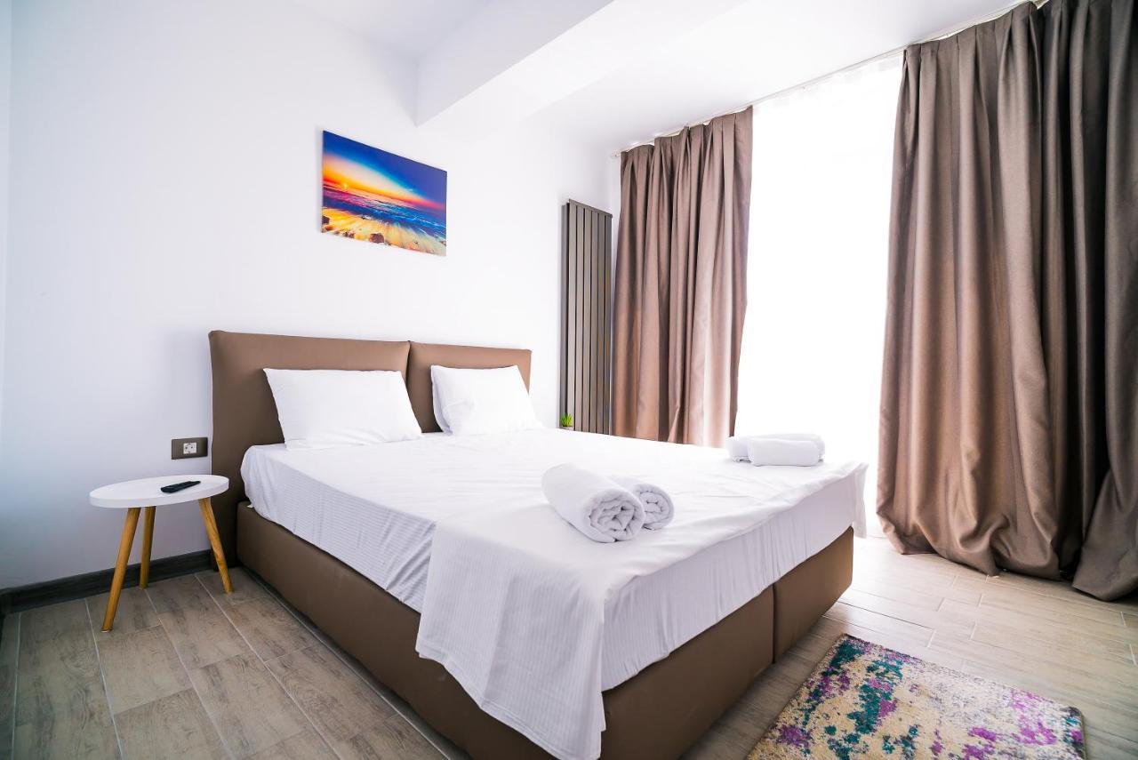 Alezzi Beach Resort Нэводари Экстерьер фото